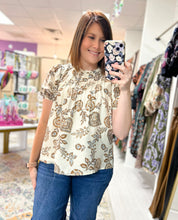 Load image into Gallery viewer, Rustic Garden Top