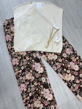 Load image into Gallery viewer, Autumn Bloom Jeans