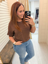 Load image into Gallery viewer, Grab &amp; Go Tee