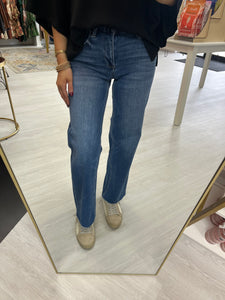 Risen Mid Rise Straight Cut Crop Jeans