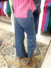 Load image into Gallery viewer, Vervet Olivia Mid Rise Wide Leg Jeans