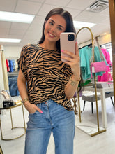 Load image into Gallery viewer, Fierce &amp; Fabulous Top
