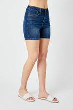 Load image into Gallery viewer, Judy Blue Elastic Waist Shorts